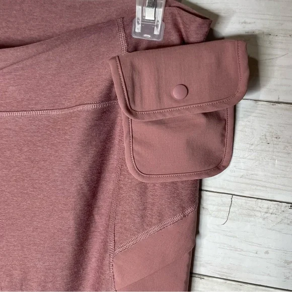 Old Navy High-Waisted Cloud+ 7/8 Leggings Mauve Blush Pink Woodrose XL - Picture 3 of 5